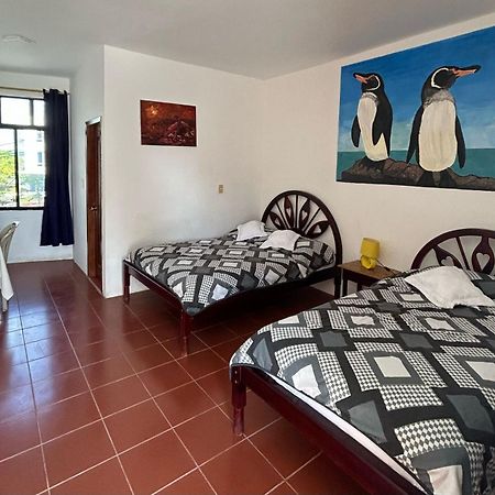Hotel Isla Del Descanso Puerto Villamil Extérieur photo