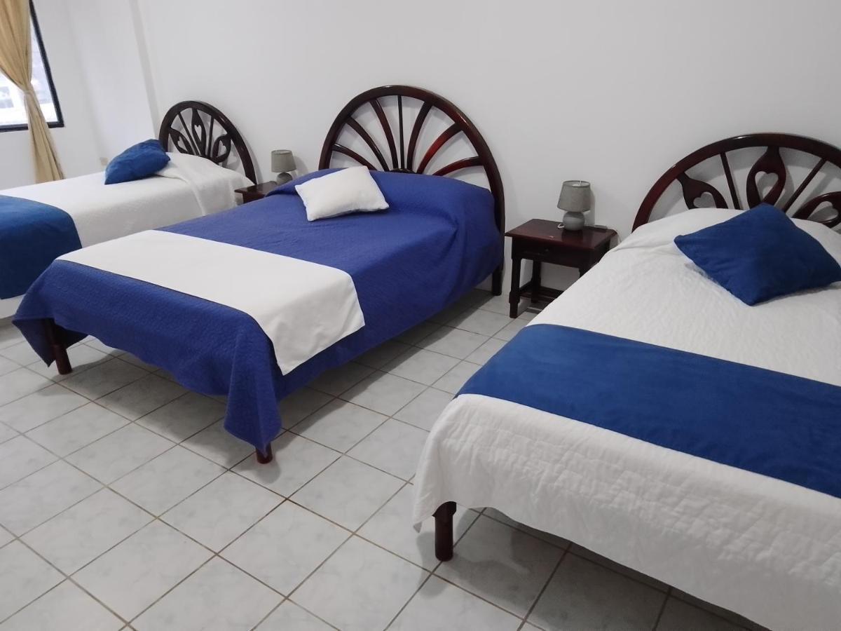 Hotel Isla Del Descanso Puerto Villamil Extérieur photo